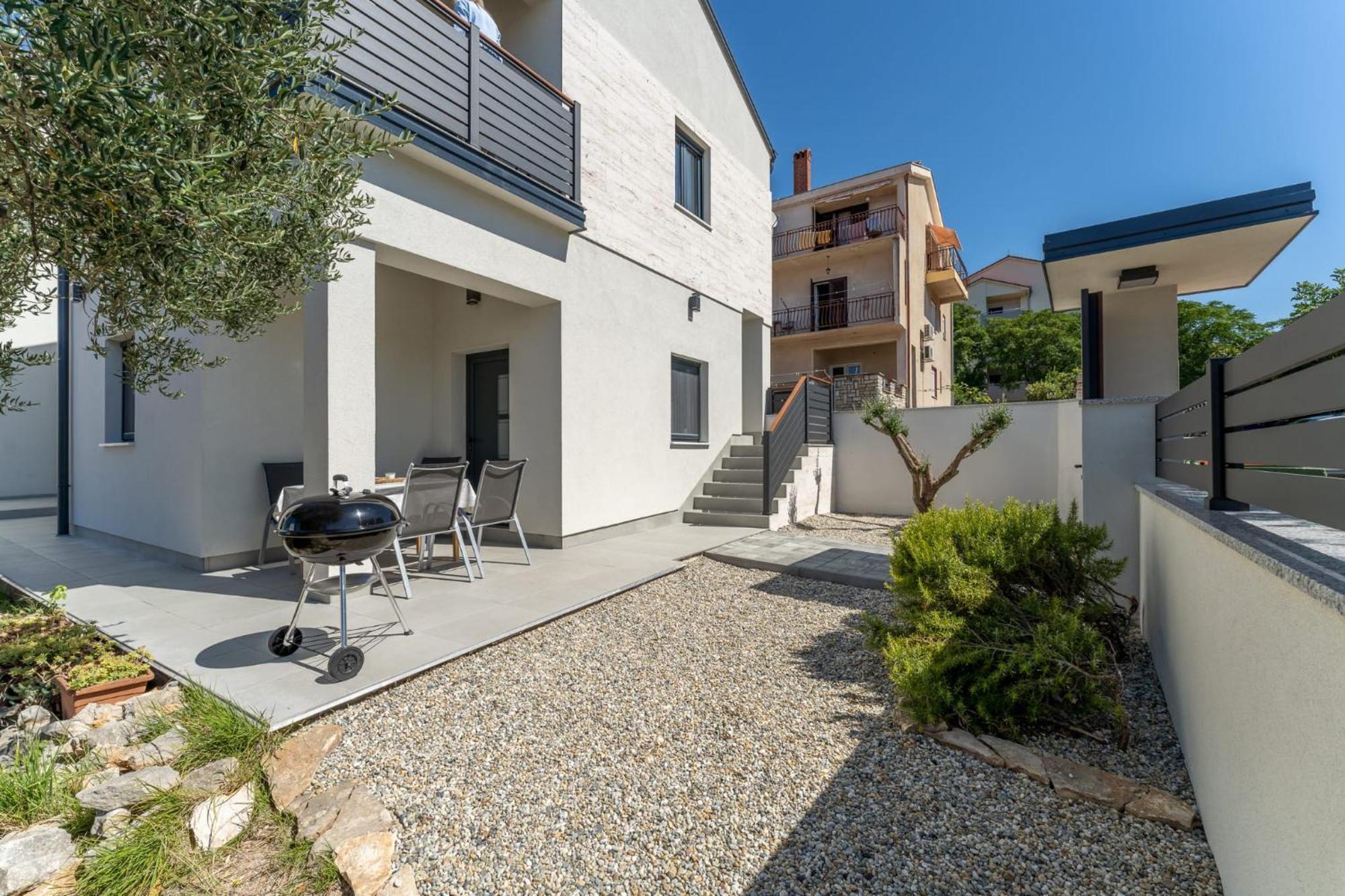 Residence Jonathan Биоград-на-Мору Экстерьер фото